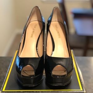 Pour La Victoire Patent Leather Pumps